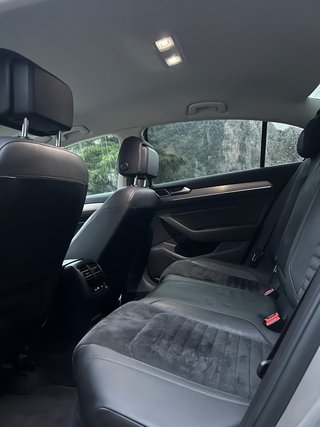 Volkswagen Passat Full option