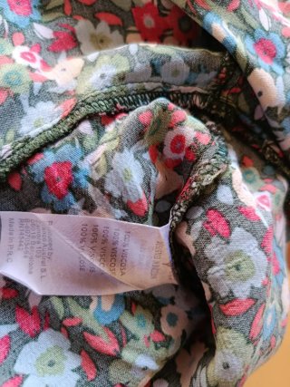 Blusa floral manga corta talla S