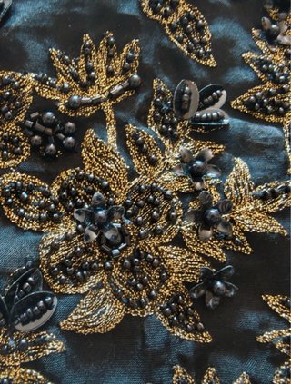 Bolso de fiesta Zara bordado con abalorios