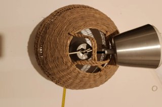 Lámpara de techo de mimbre tejida