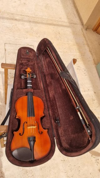 Violín 4/4 en muy buen estado