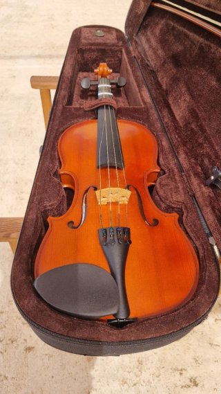 Violín 4/4 en muy buen estado