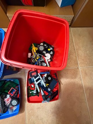 Lego sfuso circa 5 kg con contenitori originali