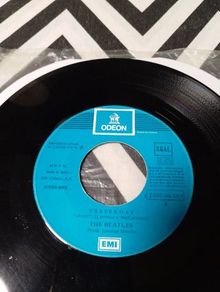 The Beatles - Yesterday - Odeon 1976