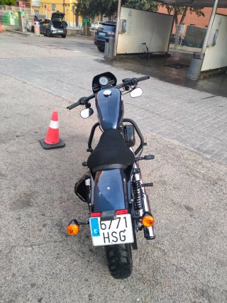 Harley-Davidson Sportster 883 - 2013