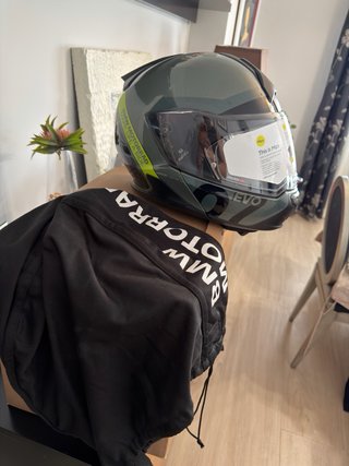 Casco BMW System 7 Carbon Talla M