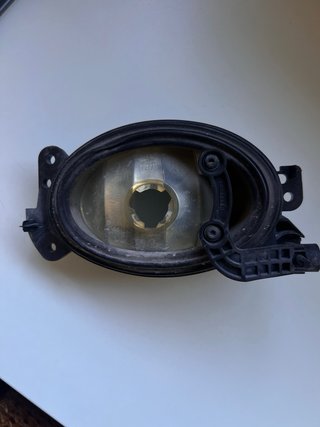 Faro antiniebla izquierdo Mercedes A1698201556