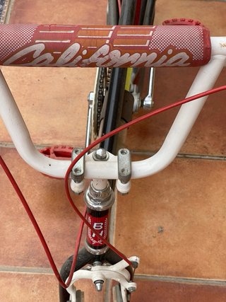 Bicicleta BH California Roja y Negra