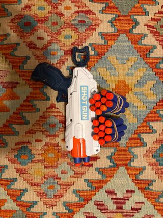 Pistola NERF Shot Gun con dardos