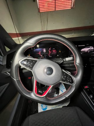 Volkswagen Golf 2021