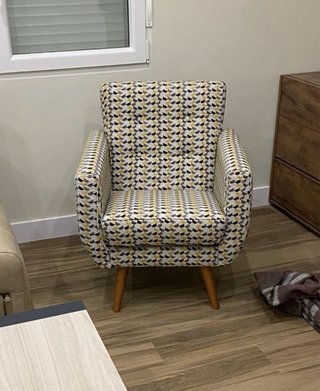 Butaca patas madera cerezo