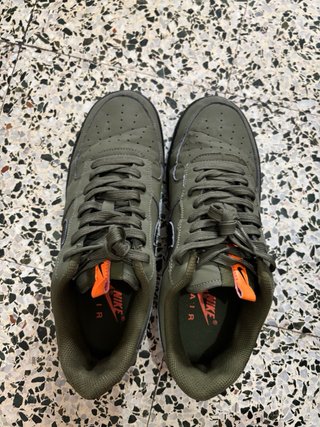 Nike Air Force 1 Talla 42 Verde Oliva