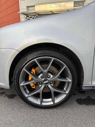 Volkswagen Golf 2005