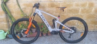 Bici Eléctrica Focus SAM 2 6.9 (GAMA ALTA) talla M