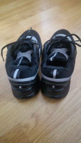 Zapatillas Dior Negras y Plateadas