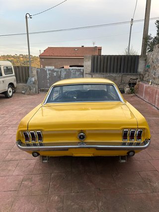 FORD MUSTANG HARDTOP V8 1967