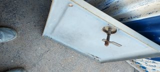 Tapa escotilla fibra vidrio con cerradura
