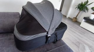 Capazo para carrito de bebé marca Janet