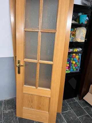 2 puertas madera maciza con cristal