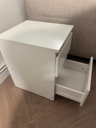 Mesita de noche IKEA Malm blanca