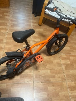 Bicicleta infantil naranja 16 pulgadas