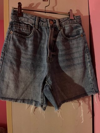 Shorts vaqueros desgastados