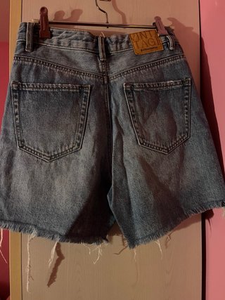 Shorts vaqueros desgastados