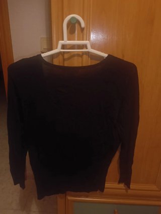 Chaqueta negra manga larga