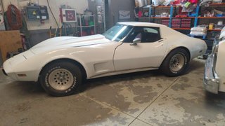 CHEVROLET CORVETTE C3 1977