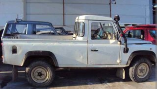 Land Rover Defender pickup para despiece