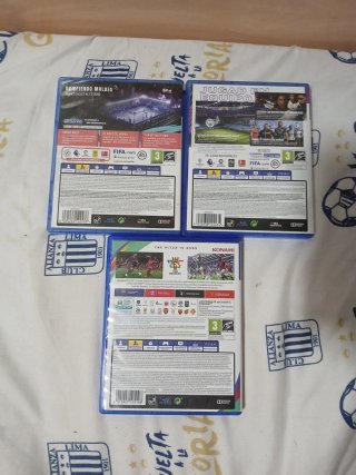 Juegos PS4 FIFA 20, FIFA 21 y PES 2021
