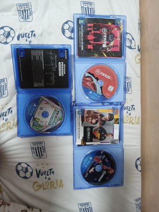Juegos PS4 FIFA 20, FIFA 21 y PES 2021