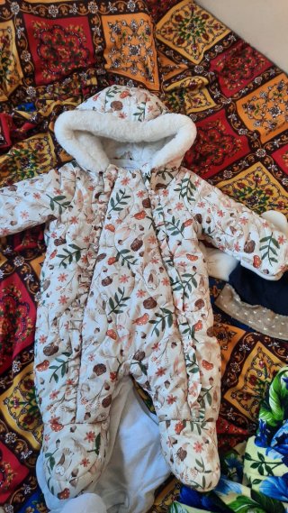 Saco de bebé con capucha y estampado 1 mes-7 mes