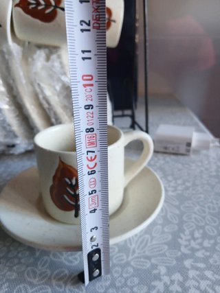 Juego de tazas de café con platillos