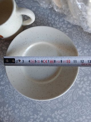Juego de tazas de café con platillos