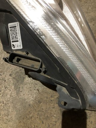 Faro xenon Ford  Focus LHD F1EB-13D155-AE