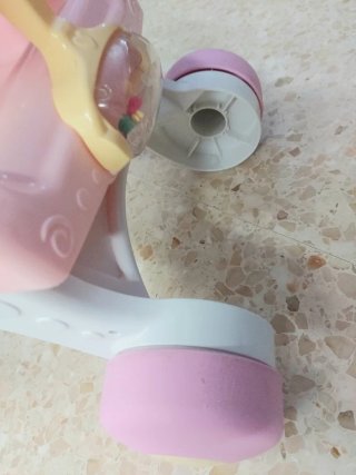 Andador bebé Fisher Price rosa