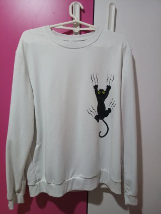 Sudadera blanca con estampado de gato