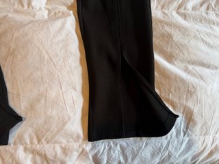 Leggings Stradivarius negros con abertura