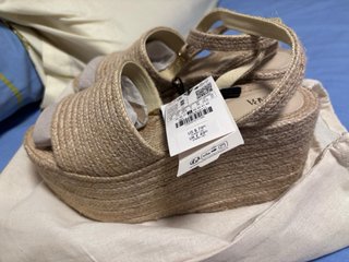 Sandalias Zara cuña esparto