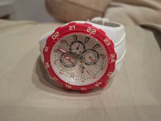 Reloj Lotus Blanco y Rojo