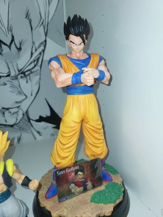 Figura Resina CZ Studio Son Gohan