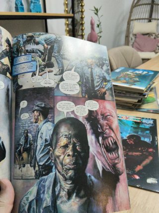 Comics MINISERIE 4 n° CÓDIGO DE HONOR