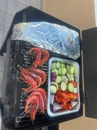 Barbacoa de metal negra Dame fuego