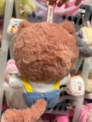 Peluche/Muñeca Kawaii con Peto y Cascabel