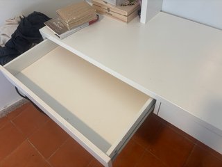 ESCRITORIO estudio blanca con cajones
