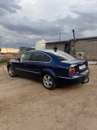 Volkswagen Passat 2003