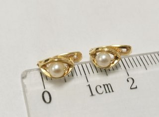 Pendientes bebé oro 18k perla