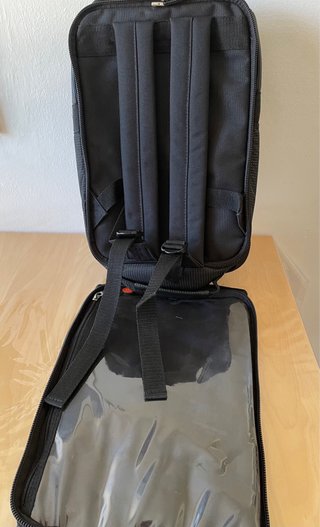 Bolsa Sobredepósito Givi con Imanes