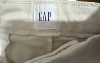Pantalón Chino Beige Gap